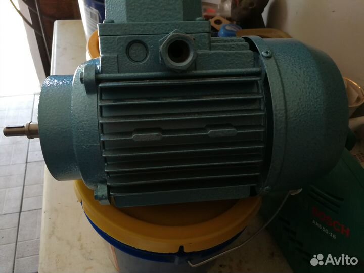 Электродвигатель новый Италия