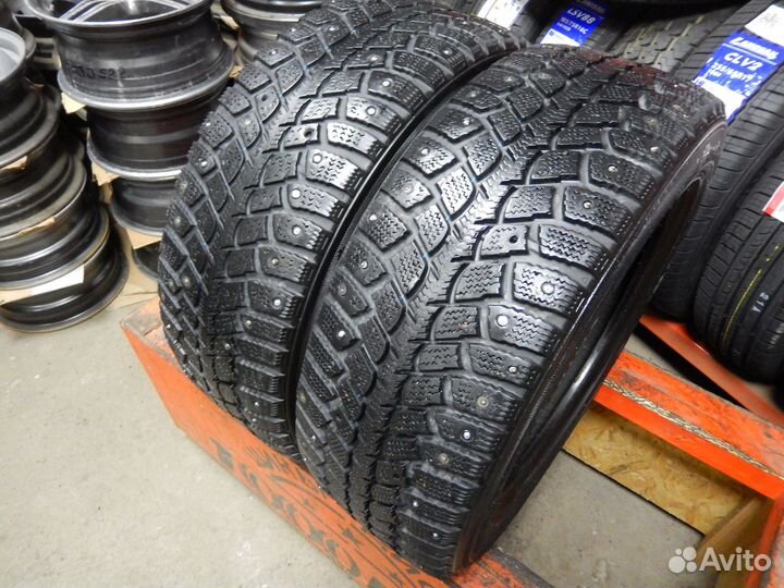 Kumho I'Zen Wis KW19 205/55 R16