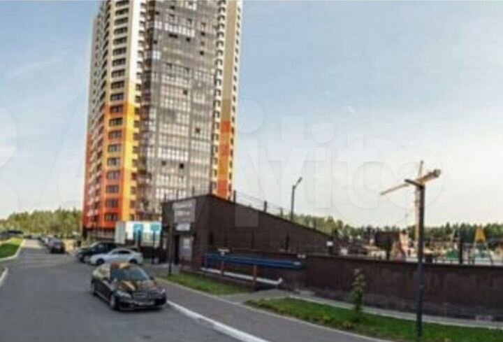 Машиноместо, 16 м²