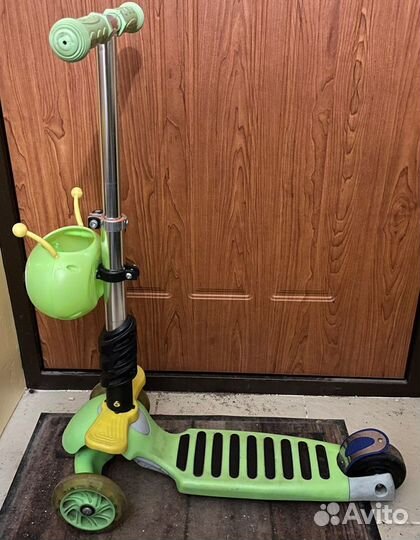 Самокат детский трехколесный