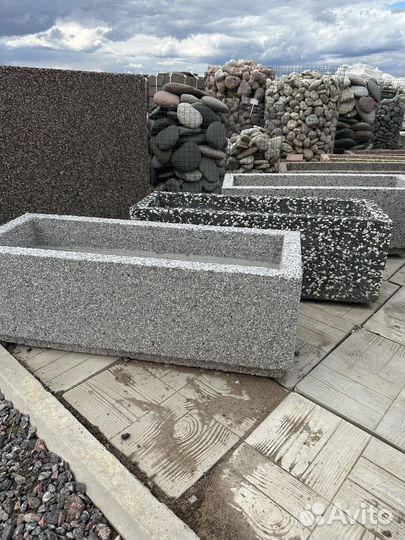 Скамейки кашпо