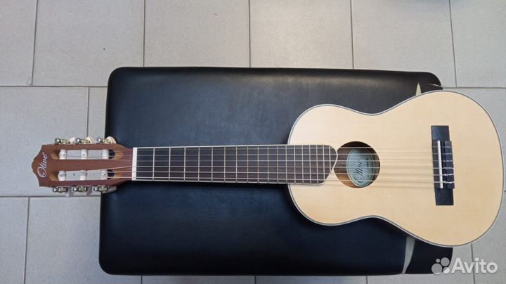 Гиталеле - olive U420G (24')