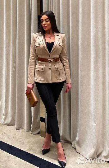 Стилист имиджмейкер