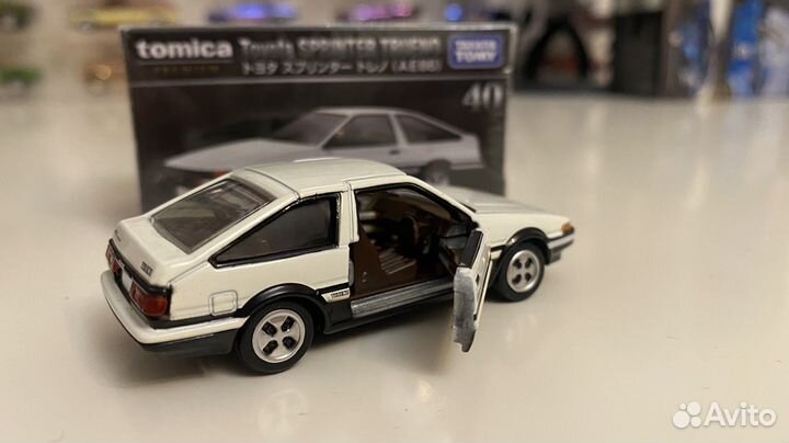 Tomica Toyota Sprinter Trueno AE86