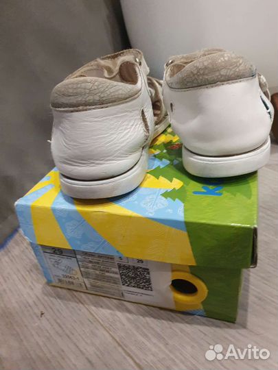 Босоножки для девочки, Kapika, б/у, р.29, нат.кожа