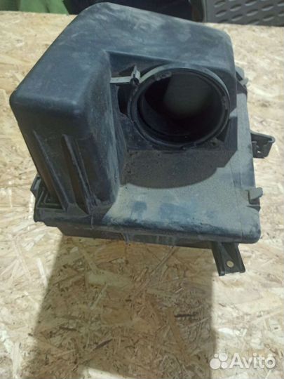 Корпус воздушного фильтра Volvo XC90 Вольво 2.9