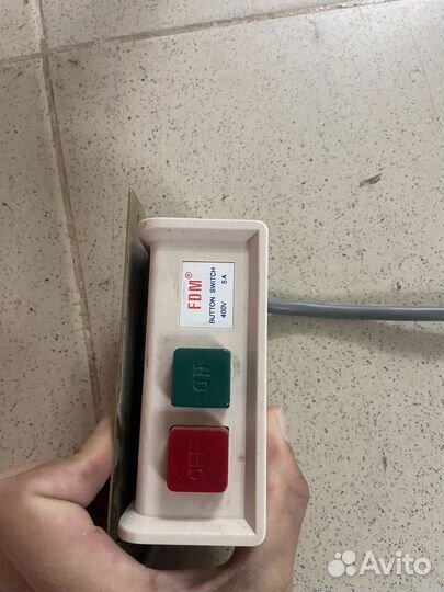 Продам мотор на швейную машинку