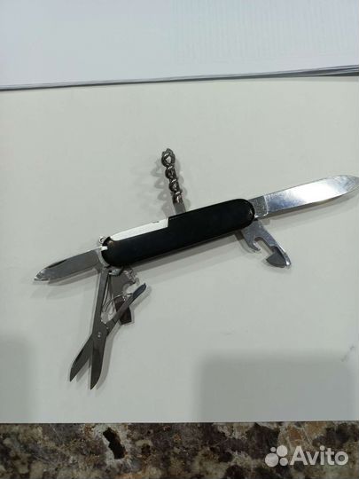 Нож складной швейцарский victorinox бу