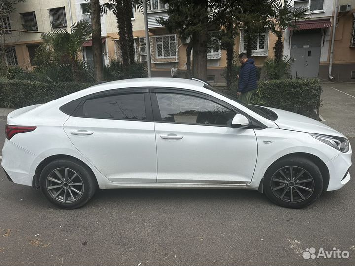 Hyundai Solaris 1.6 AT, 2018, 130 000 км