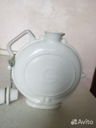 Фляжка штоф фарфоровая