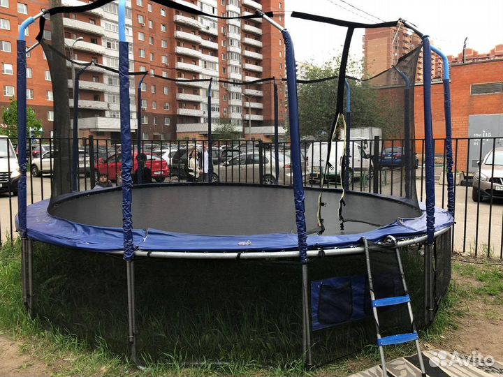Детский батут