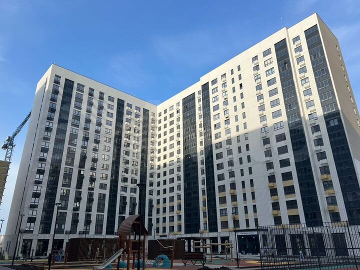 3-к. квартира, 80,4 м², 2/17 эт.