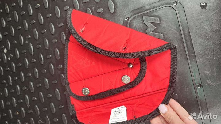 Удерживающее устройство для ребенка