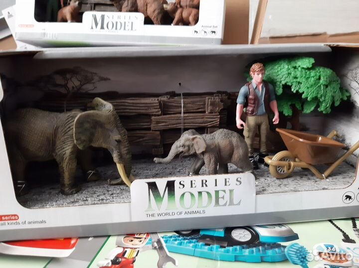 Фигурки животных 3 набора: Львы, Слоны, Олени