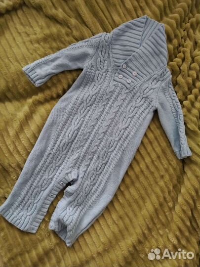 Продам пакет вещей на мальчика до года