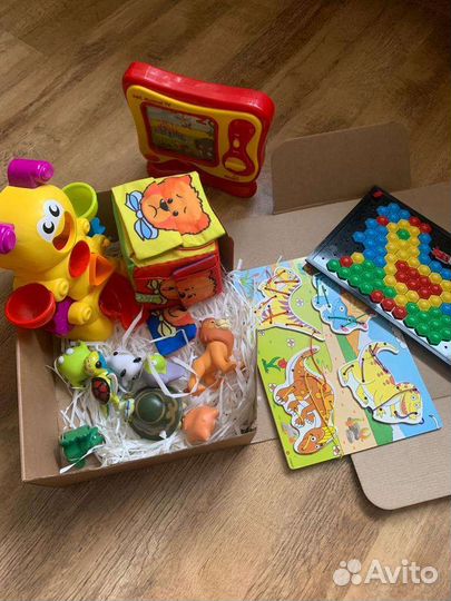 Игрушки для купания, развивашки, мозаика