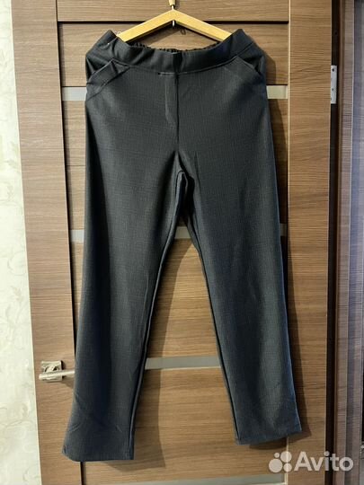 Новые брюки женские, размер 52