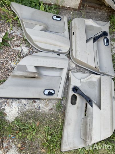 Карты дверные Рено Меган2 со шторками