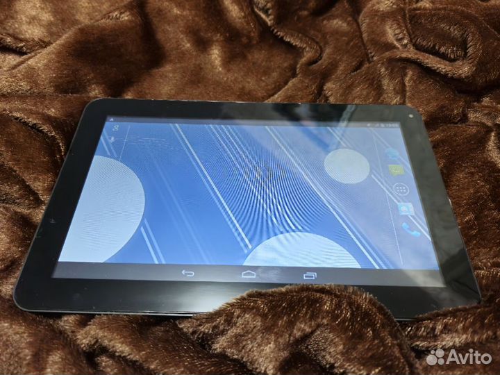 Digma Optima 10.1 3G