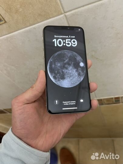 iPhone X, 64 ГБ