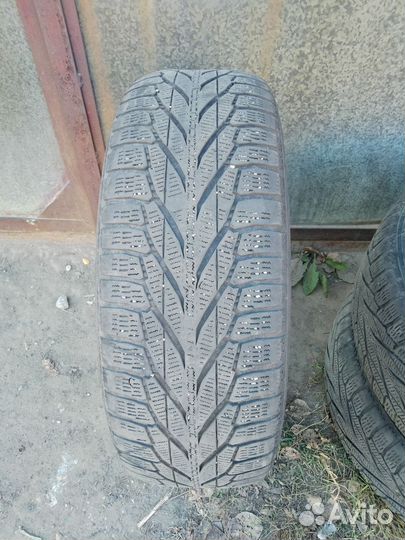 Nokian Tyres Hakkapeliitta R2 SUV 225/60 R18