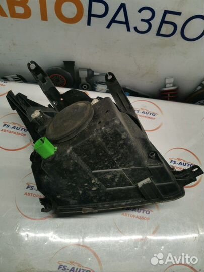 Фара галогеновая передняя левая Ford Fusion 1.6