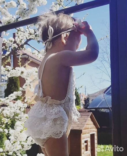 Нарядные боди для девочки