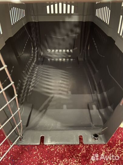 Переноска для маленьких собак и крупных кошек