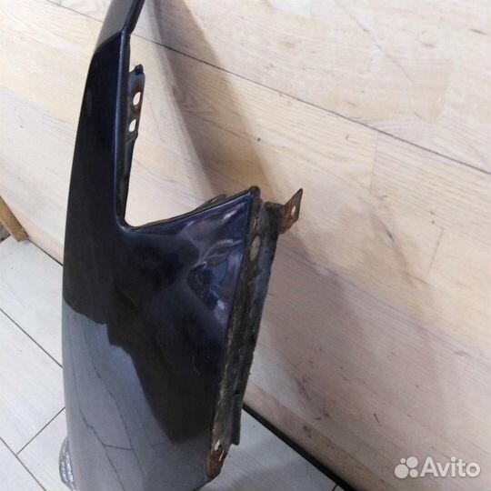 Крыло переднее правое Mitsubishi Space Wagon III р