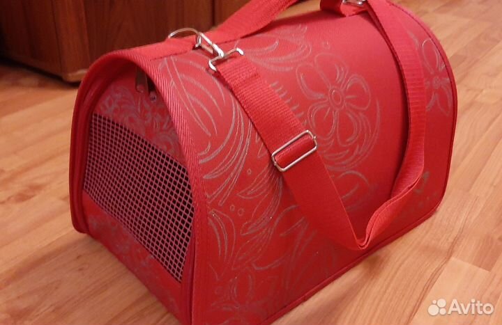 Переноска для собак и кошек