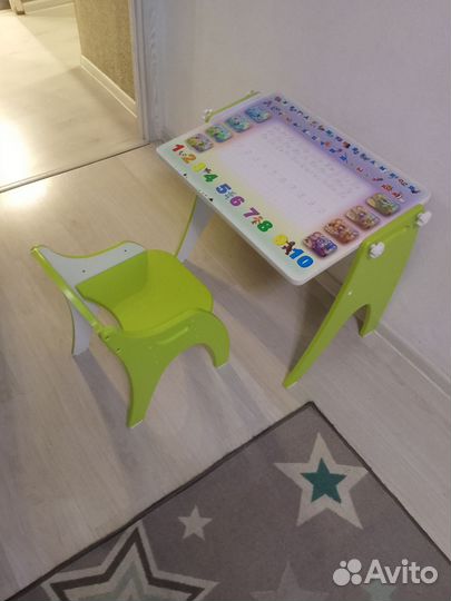 Детский стол и стул