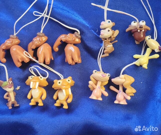 Набор игрушек из киндера для коллекции