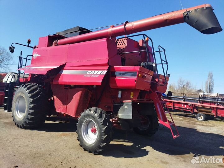 Комбайн Case IH 2388, 2015