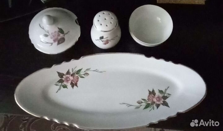 Набор столовой посуды фарфор
