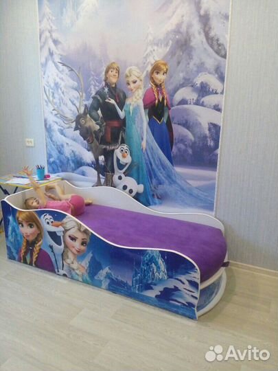 Кровать машина