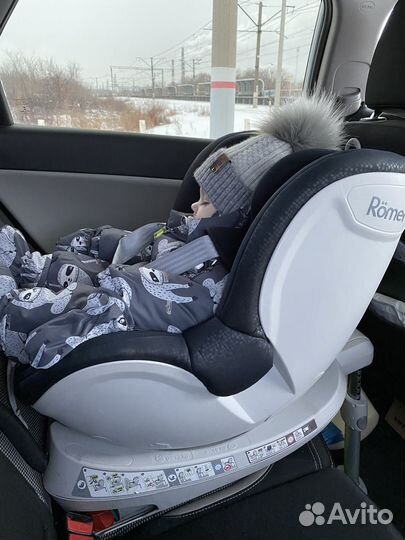 Автокресло britax romer dualfix i size 0-18 кг