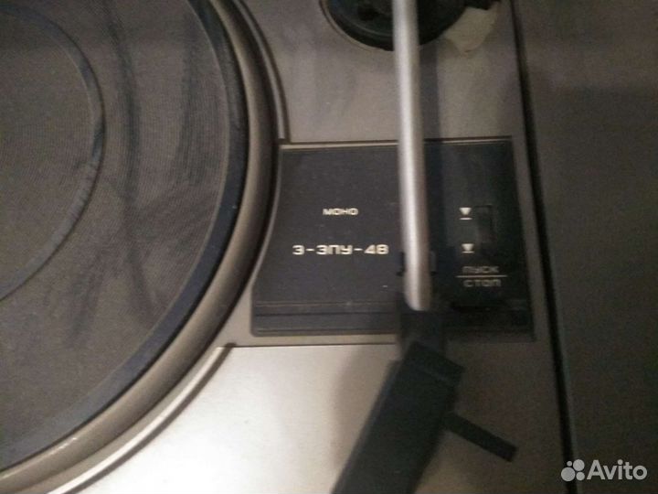 Проигрыватель винила СССР