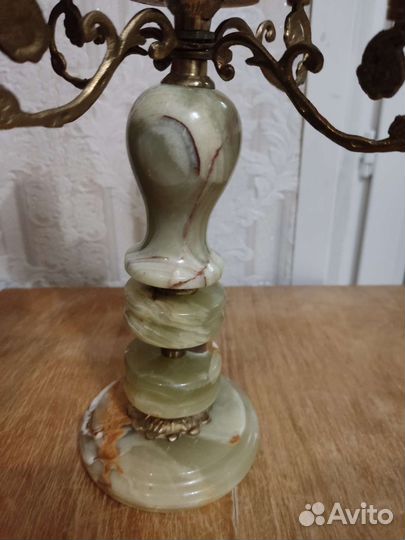 Подсвечник из оникса