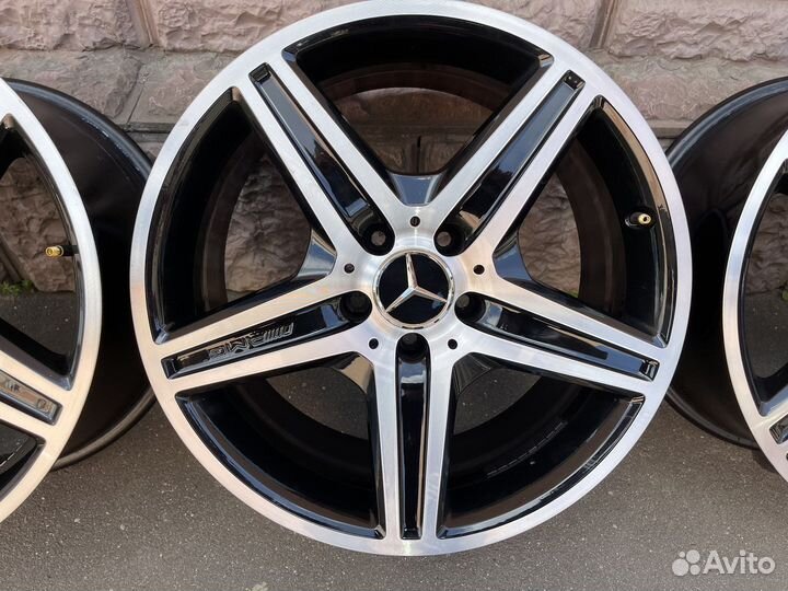 Диски mercedes r18 оригинал AMG