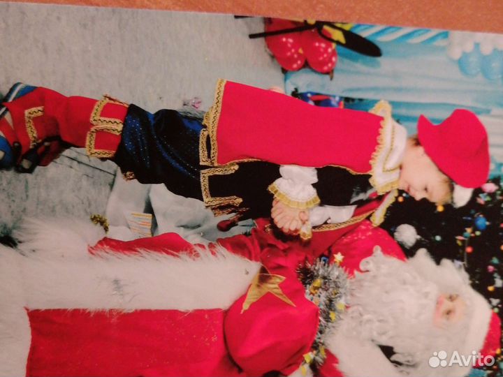 Новогодние костюмы Петрушка и Кот в сапогах