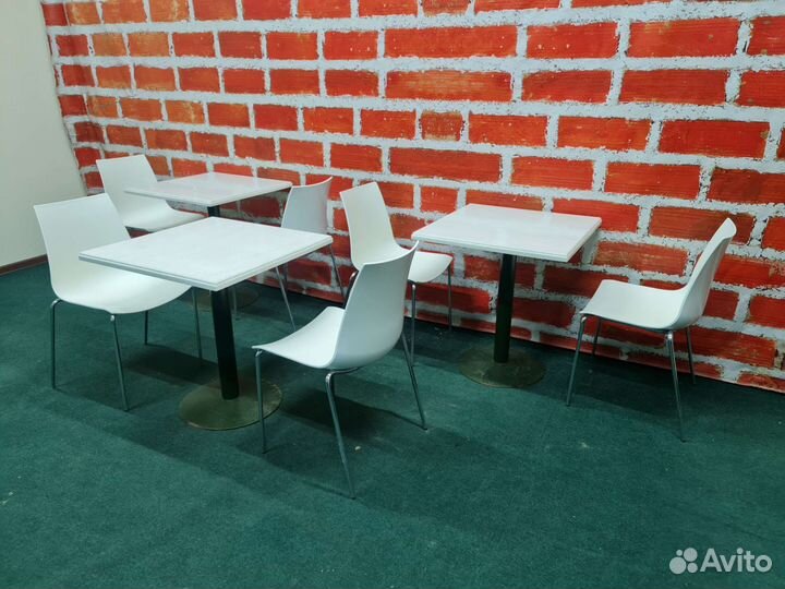 Столы для кафе