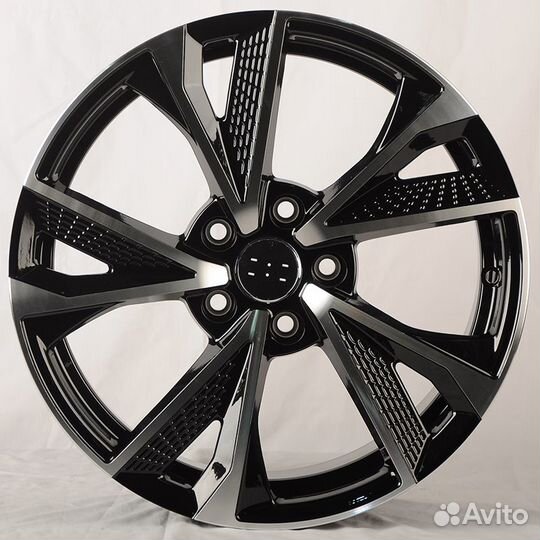 Диски Q8 e-tron, Q8 Sportbacke-tron KoKo Kuture FF532 8.5x19/5x112 D66.45 ET35 Gloss Black Face