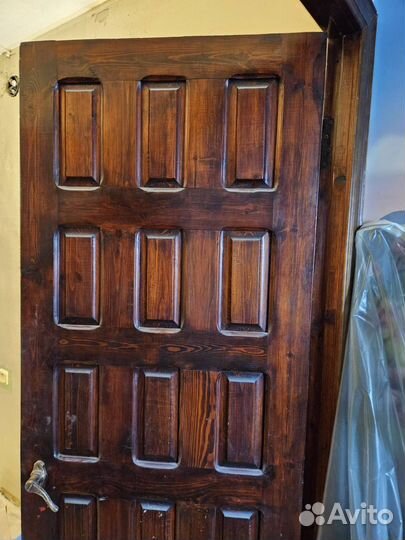 Двери межкомнатные из массива бу