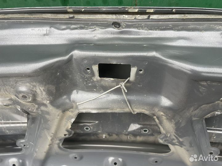 Kia Rio 4 FB 17-24г Крышка багажника с дефектом