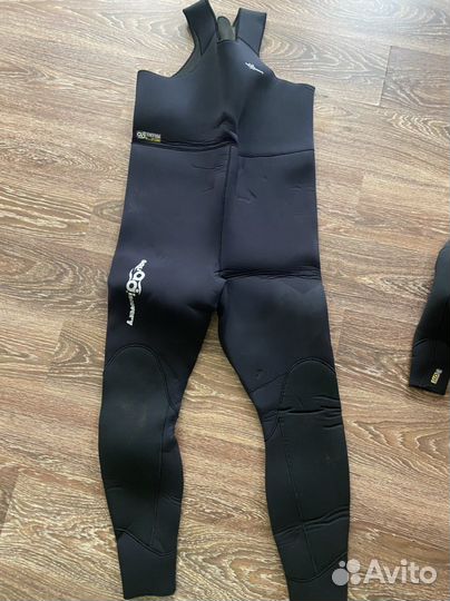 Гидрокостюм AquaDiscoveri Voevoda 9mm