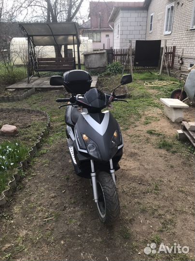 Скутер stels vortex 150