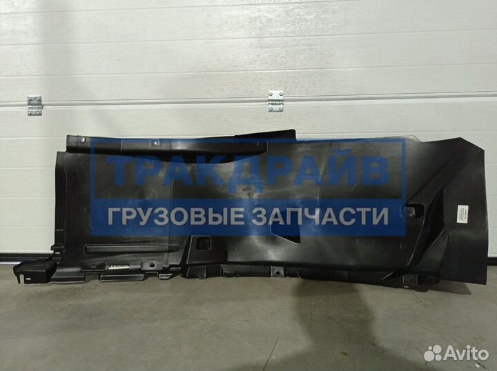 Крыло переднее Мерседес Актрос левое переднее