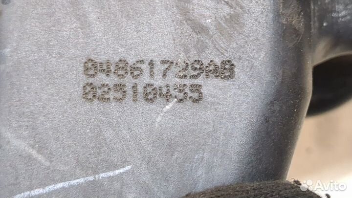 Корпус воздушного фильтра Dodge Grand Caravan, 2011