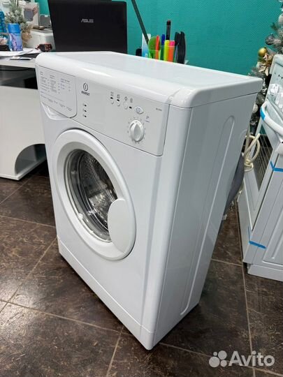 Стиральная машина indesit wiun81