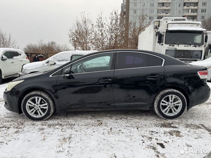 Toyota Avensis 1.8 CVT, 2010, битый, 166 000 км